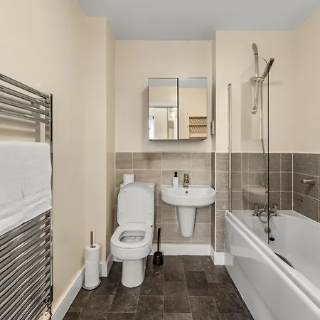 Beautiful 2 Bed In Sheffield - Parking - Garden Apartment Exterior photo