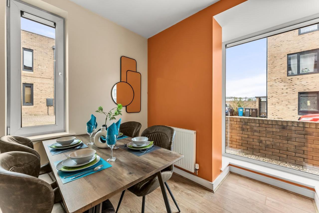 Apartment Beautiful 2 Bed In - Parking - Garden *